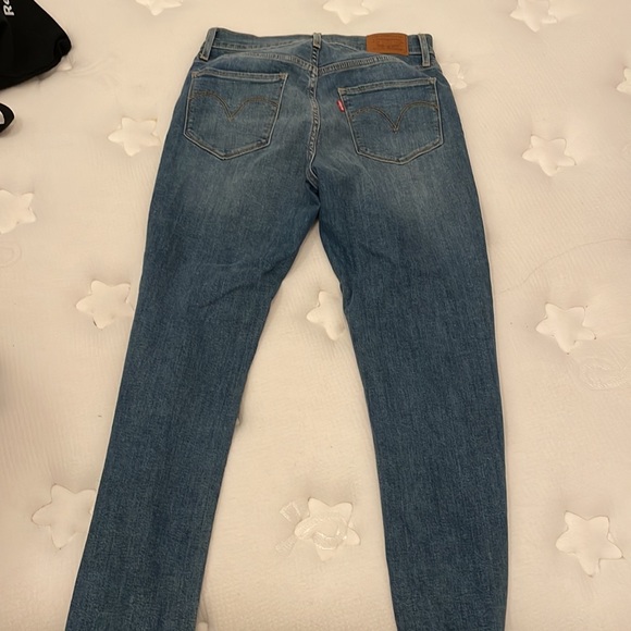 Levi’s 724 High Rise Straight - Picture 4 of 5